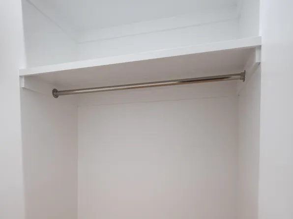 172 5th Avenue image 5 of 9