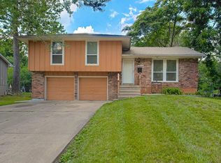 13424 Lowell Ave, Grandview, MO 64030