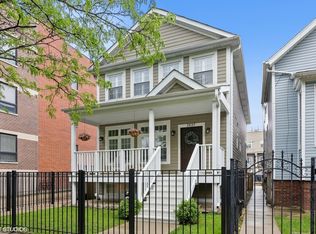2537 W Moffat St, Chicago, IL 60647