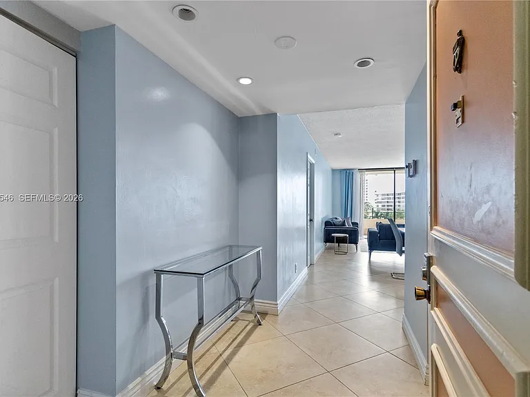 600 Three Islands Blvd #519 — Photo 2