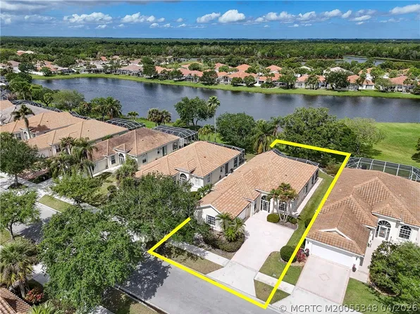 8056 SE Paurotis Ln, Hobe Sound, FL 33455
