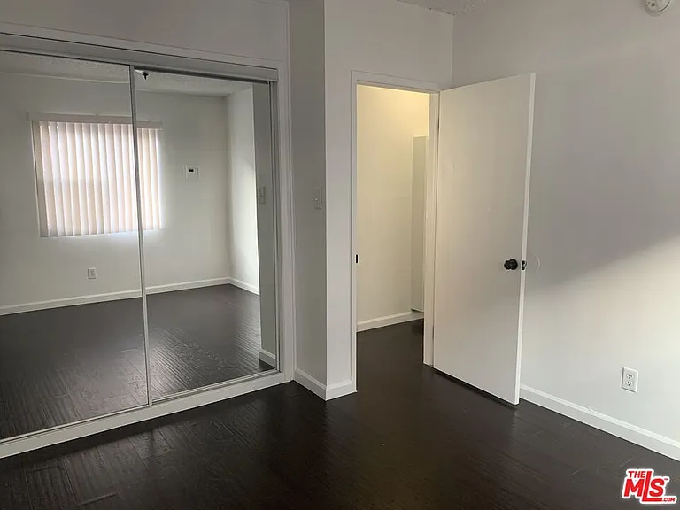 1330 S Wilton Pl #9 — Photo 15