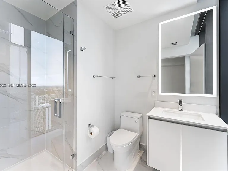 700 NE 24th St #5401 — Photo 28