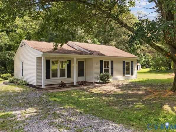 196 Manquin Dr, Aylett, VA 23009
