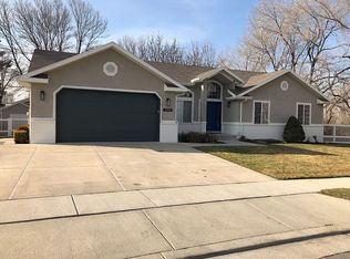 10818 S Melissa Kaye Dr, Sandy, UT 84070