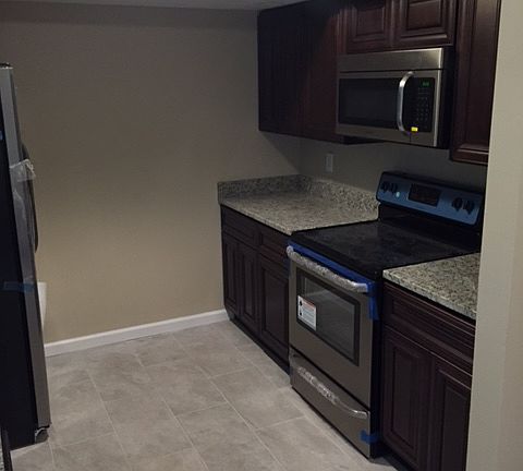 3rd image of 5 Otsego Dr