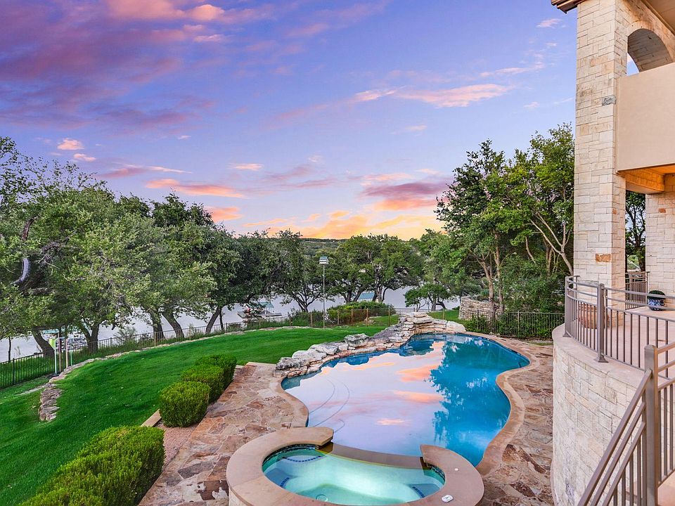 1st image of 3004 Travis Lakeside Dr