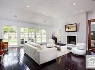 1306 Nottingham Rd, Newport Beach, CA 92660