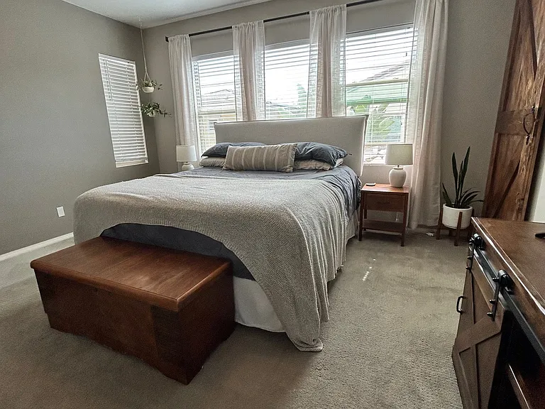 1129 Savanna Ln — Photo 9
