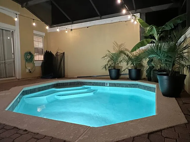 Yellow Lantana Ln — Photo 24