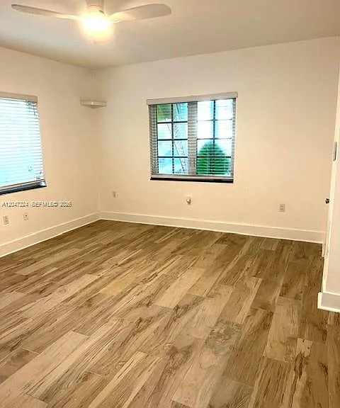 1553 Jefferson Ave #1 — Photo 2