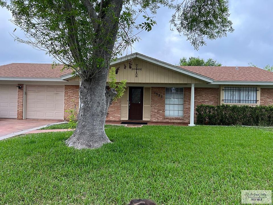 1st image of 1325 Duranta Ln