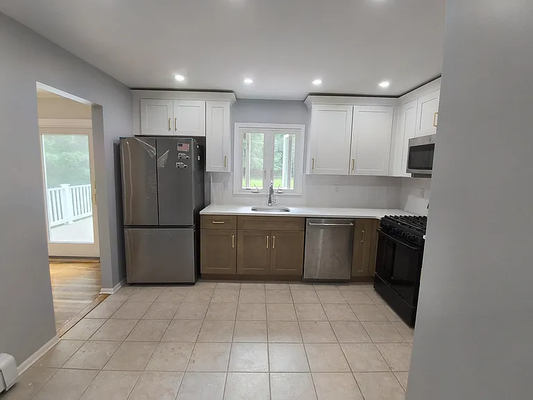 6 Osullivan Ln — Photo 11