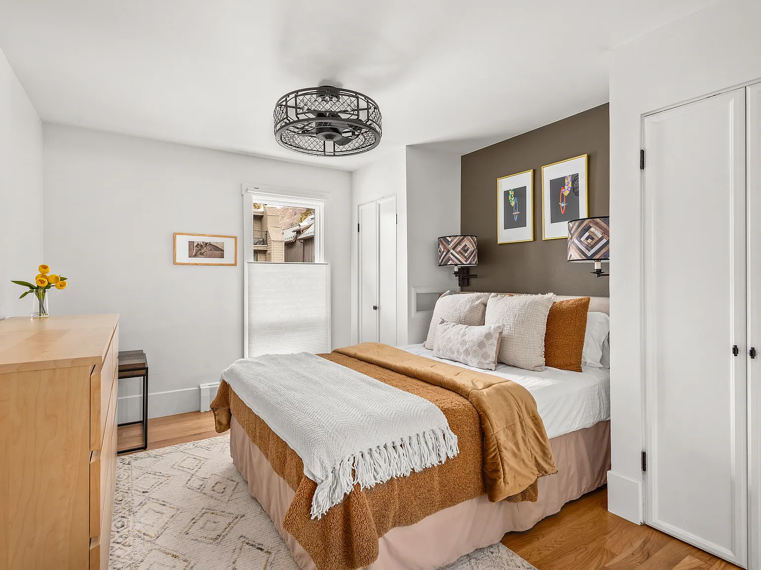 2 bed, 1168 sqft, $15,000 — Photo 4