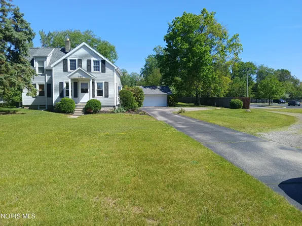 7164 Sylvania Ave, Sylvania, OH 43560