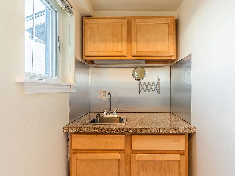 Solana Apodment Homes | International District — Photo 43