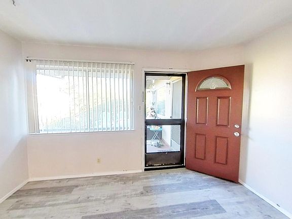 5th image of 704 Fulton St APT 6