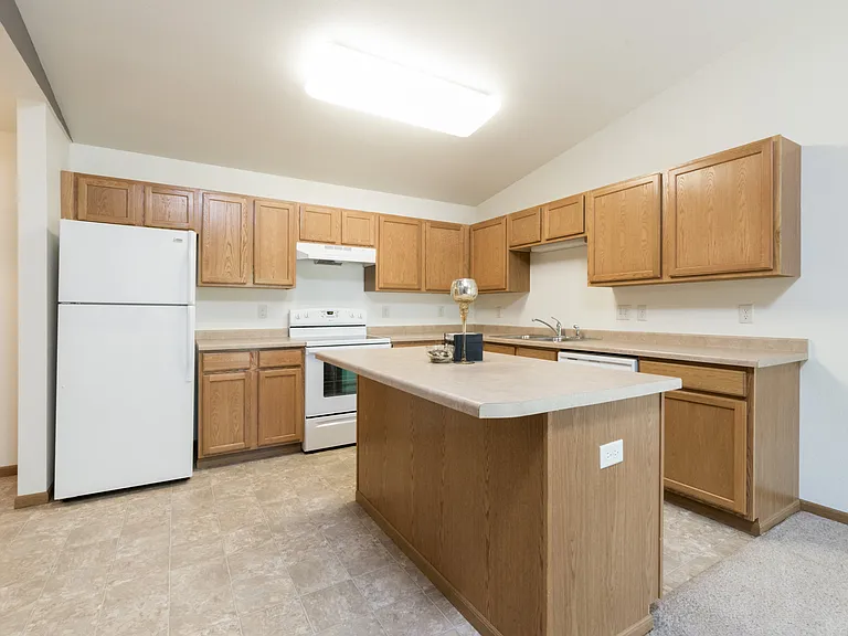 Sunset Ridge — Photo 9