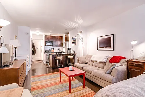 30 E 22nd St #6BB Photo 1
