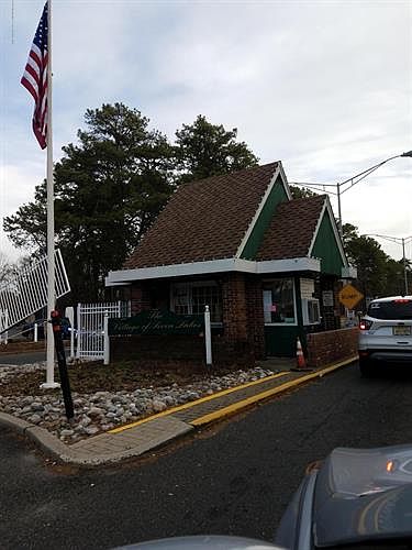 1st image of 34D Cambridge Ct