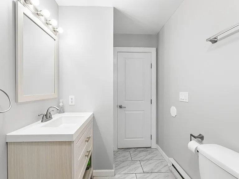 213 Philadelphia Ave #A — Photo 16