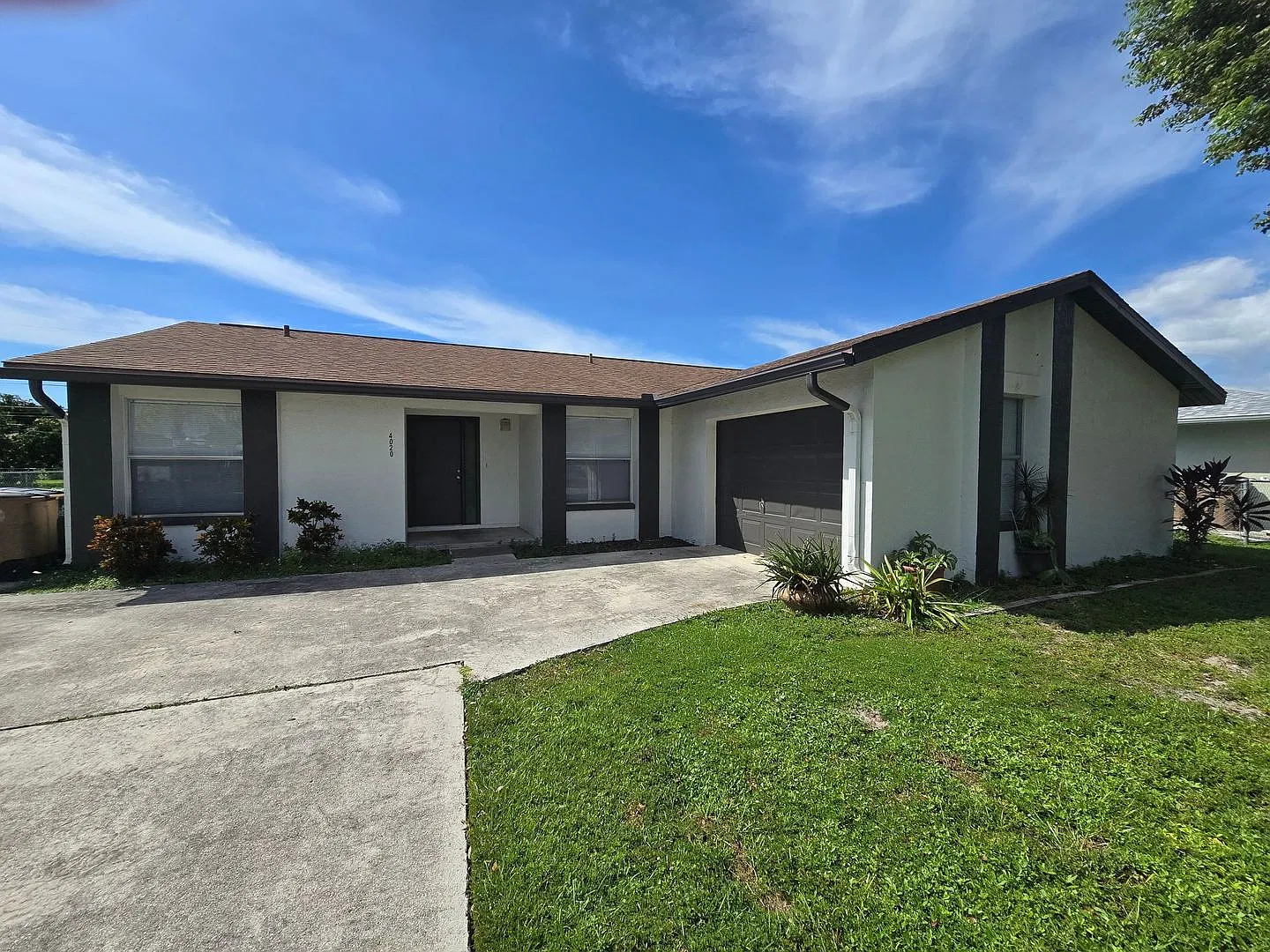GREAT 3 bedroom 2 bath all new inside single family home with side entrance garage~ Large backyard — Photo 1