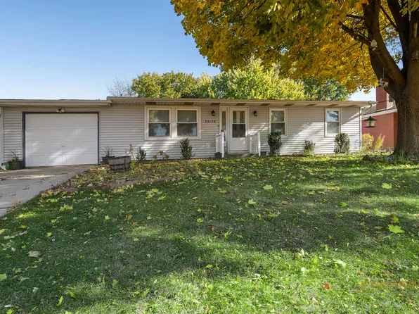 35179 N Hilldale Dr, Ingleside, IL 60041