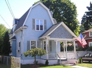 19 Hobson St, Springfield, MA 01109