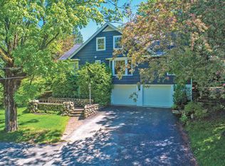 36 Signal Hill Rd, Lake Placid, NY 12946