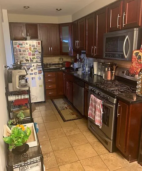 5306 N Cumberland Ave #214 — Photo 5