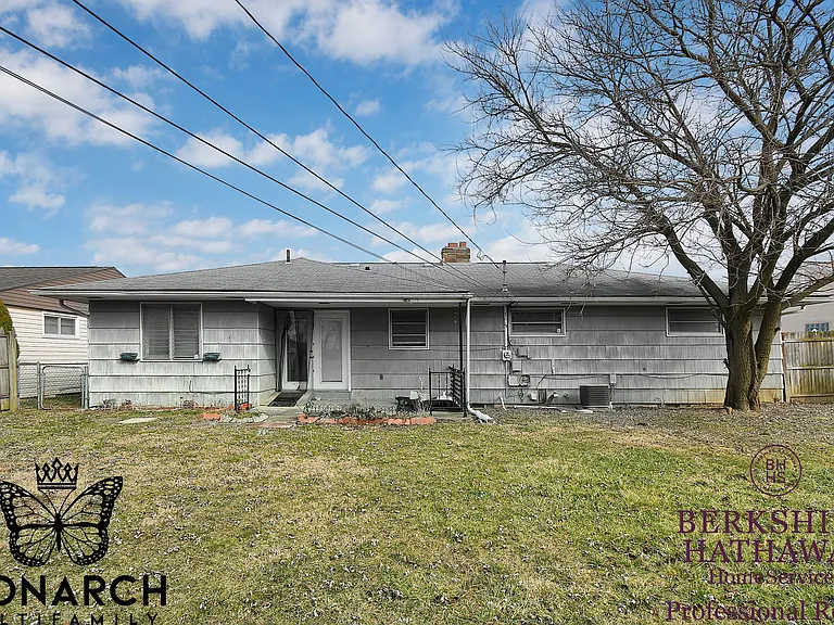 3159 Stephen Dr S — Photo 30