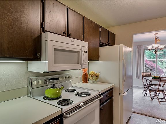 4th image of 1535 Castlerock Ave APT 44