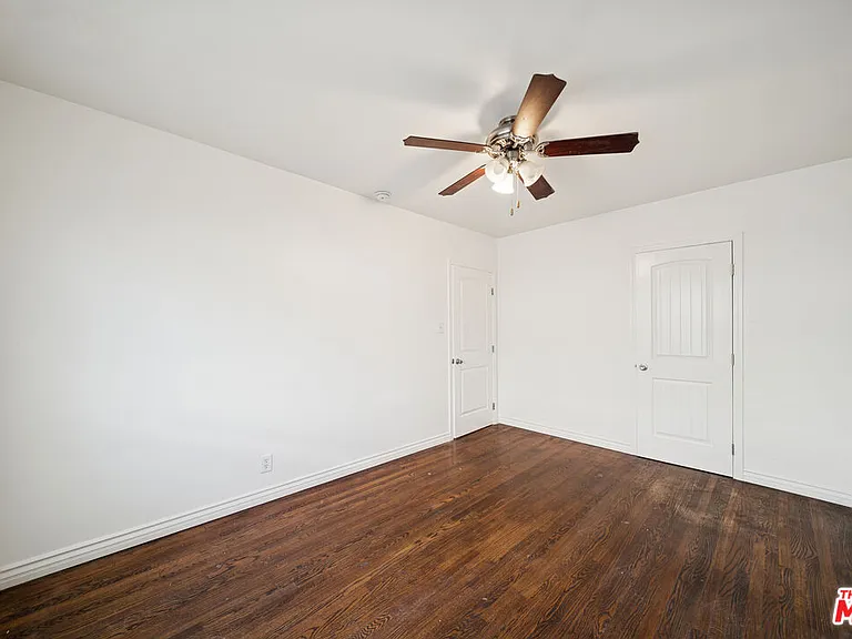 3652 Carmona Ave #6 — Photo 8