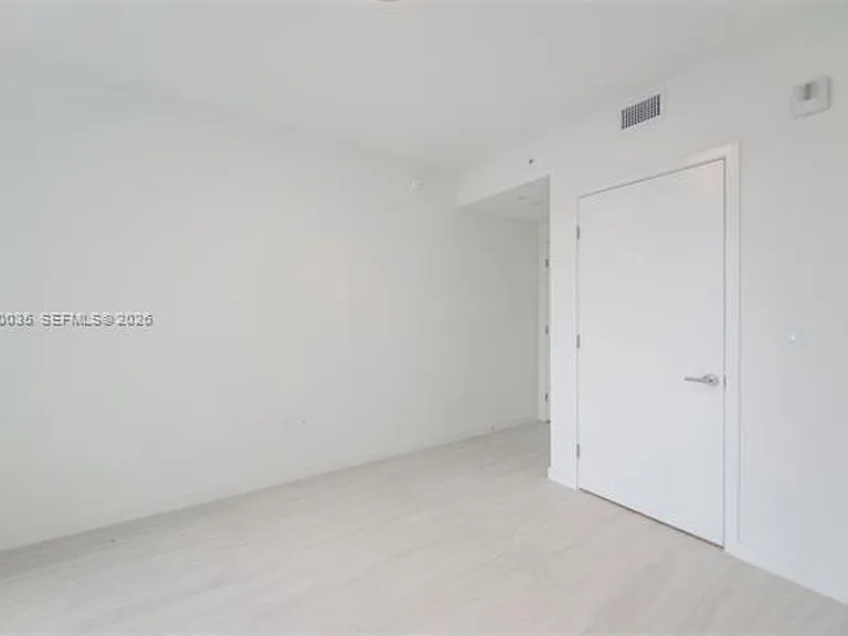 77 SE 5th St #2603 — Photo 29