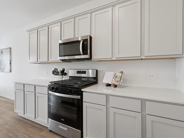 17719 Winfall Dr — Photo 15