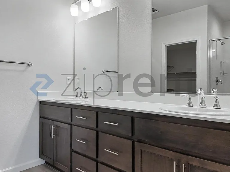 3401 Foothill Pine Ct — Photo 30