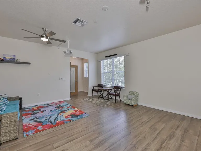 1307 Salem Orchard Ln — Photo 16