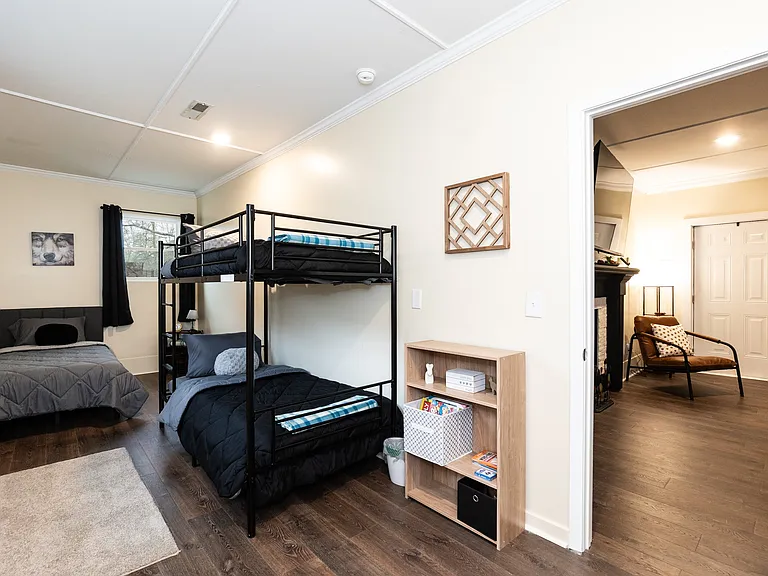 701 Elizabeth Ave — Photo 10