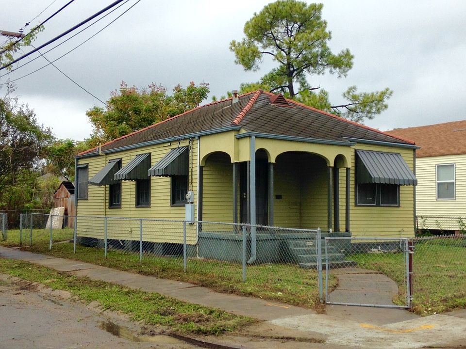 1st image of 2200 Mazant St