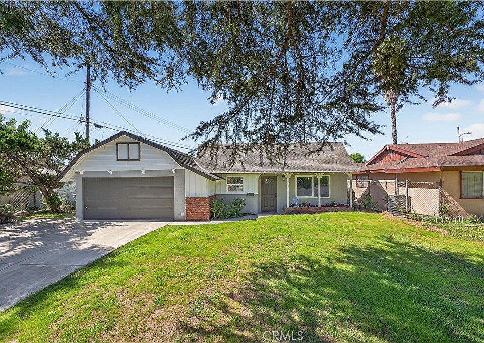 1st image of 3248 E Point Cedar Dr