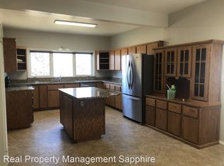 457 Willoughby Ln, Stevensville, MT 59870