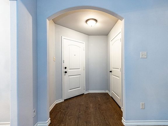 2nd image of 10002 Avenue X