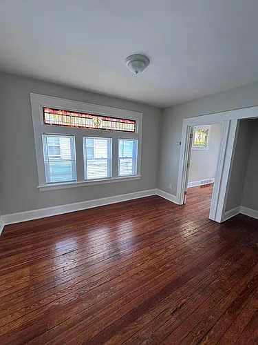 111 Smith St Photo 1
