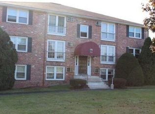 174 Tyngsboro Rd APT 10, North Chelmsford, MA 01863