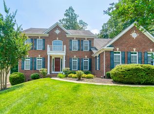 9045 John Sutherland Ln, Lorton, VA 22079