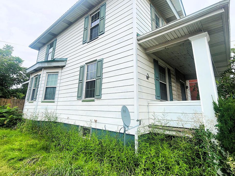 2nd image of 505 S Main St