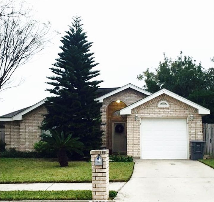 1st image of 1402 Nora Dr