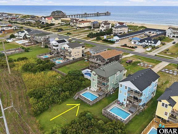 3rd image of 8020 S Old Oregon Inlet Rd