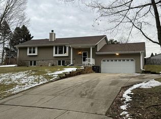 W227S8910 Marianne Ave, Big Bend, WI 53103