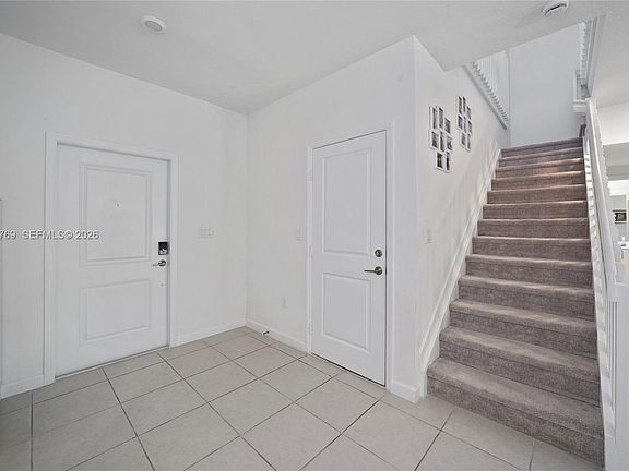 3rd image of 2629 SE 24th Ct